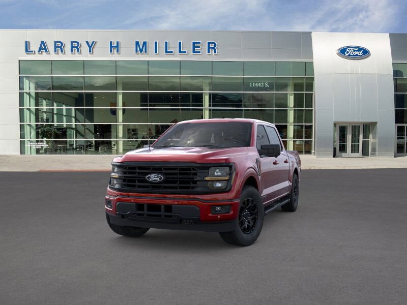2025 Ford F-150 XLT photo 2