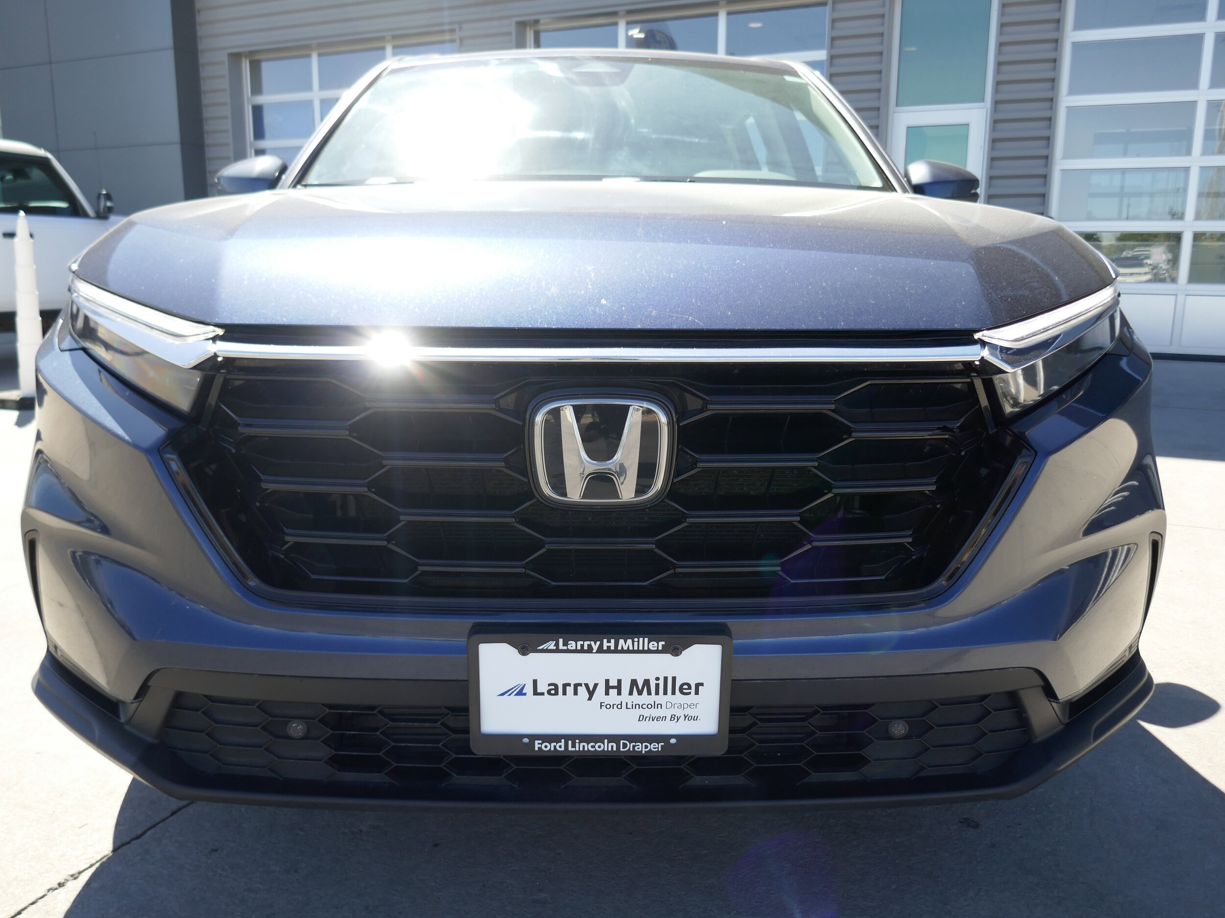 2023 Honda CR-V EX-L photo 2