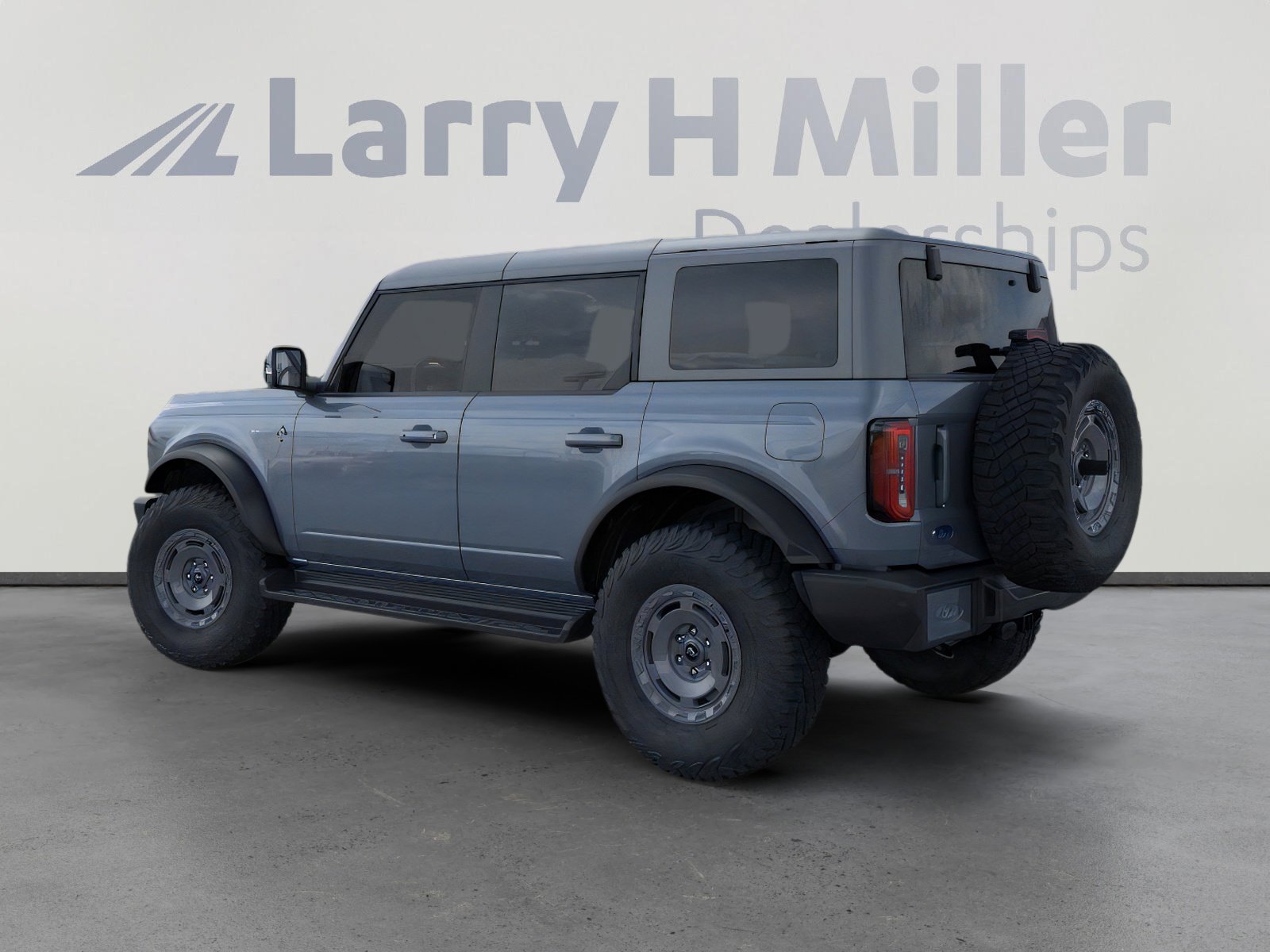 2025 Ford Bronco Outer Banks photo 4