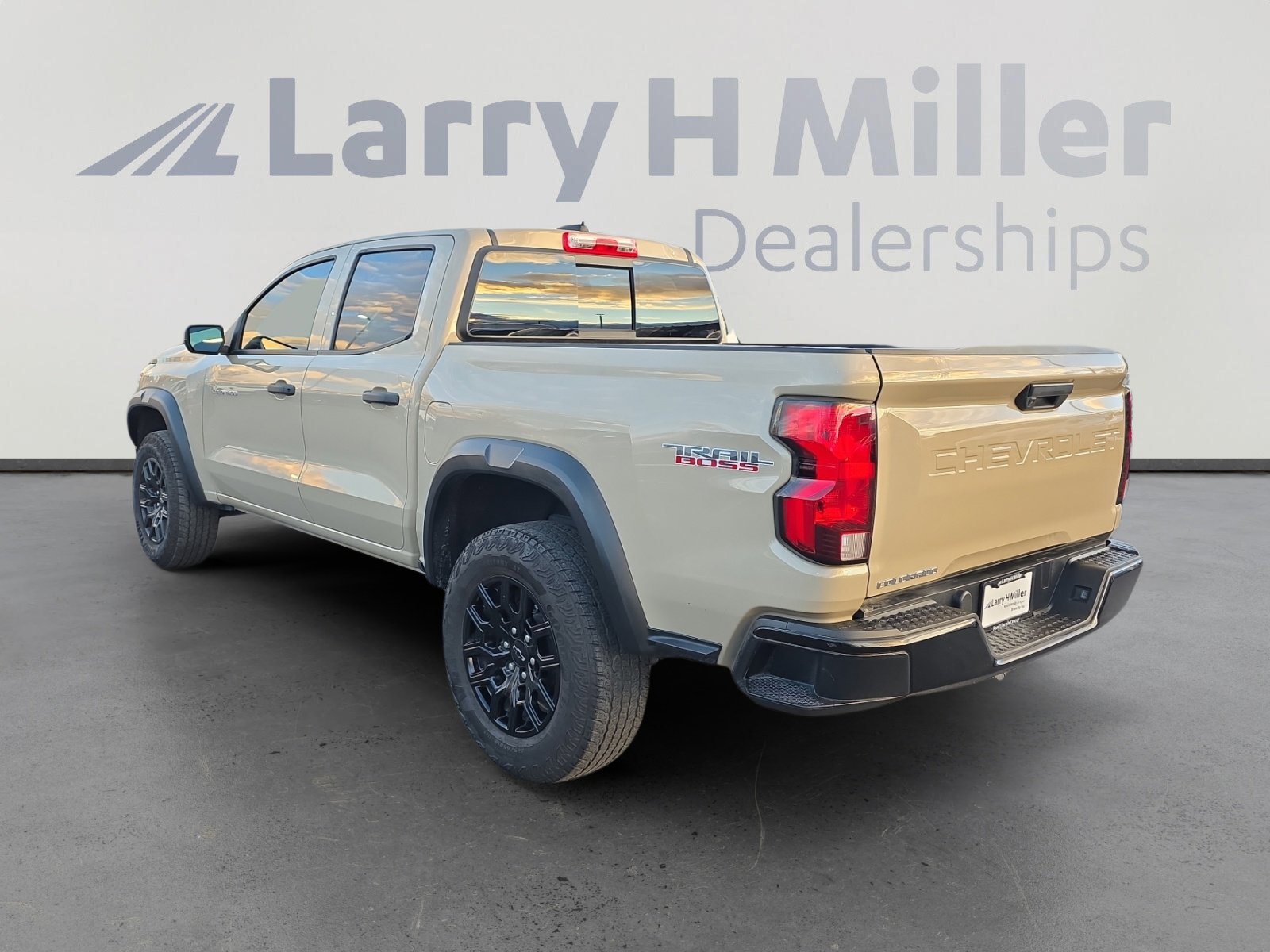 2024 Chevrolet Colorado Trail Boss photo 3