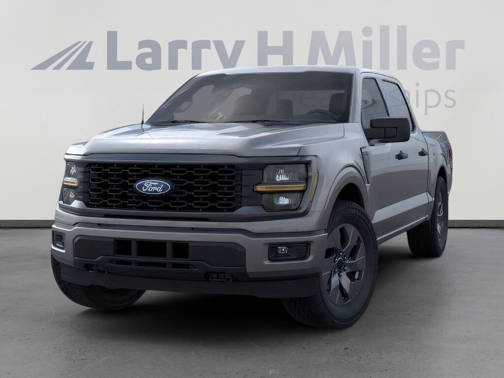 New 2025 Ford F-150 STX 4WD SuperCrew 5-1/2' Box V6 Engine