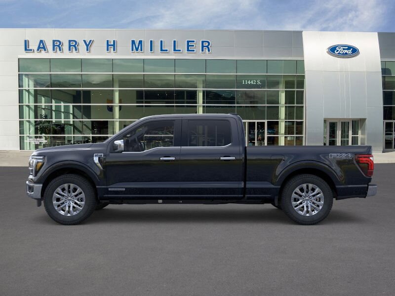 2025 Ford F-150 Lariat photo 3