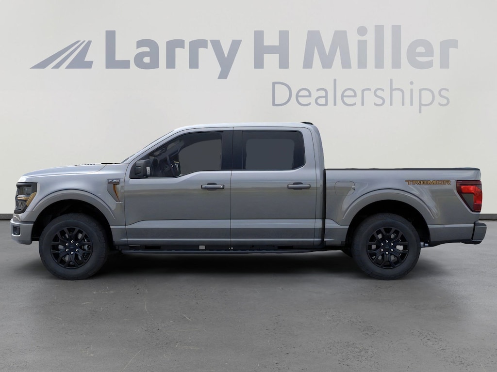 New 2025 Ford F-150 Tremor 4WD SuperCrew 5-1/2' Box V6 Engine