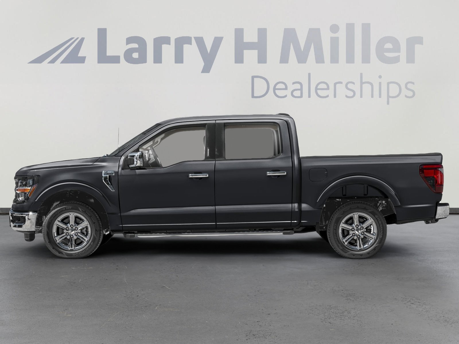 2026 Ford F-150 XLT photo 3