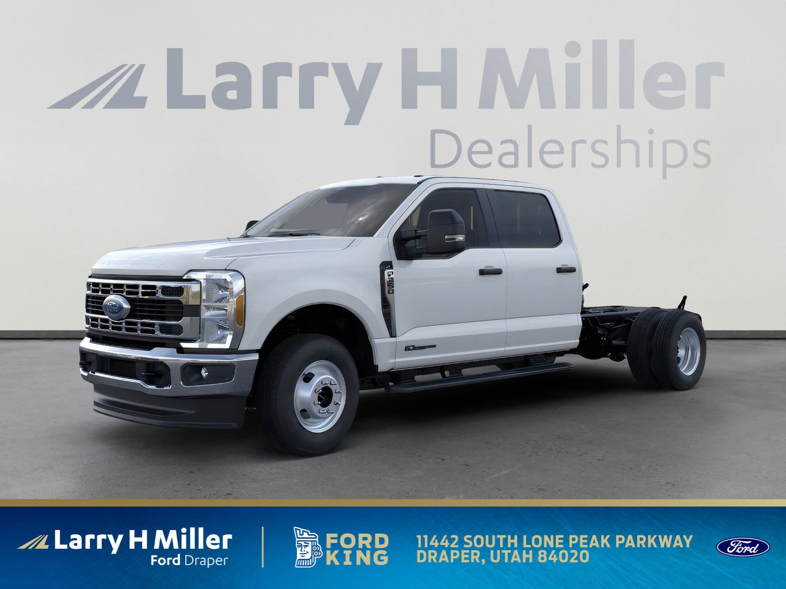 2026 Ford F-350 Super Duty Chassis Cab XL's photo