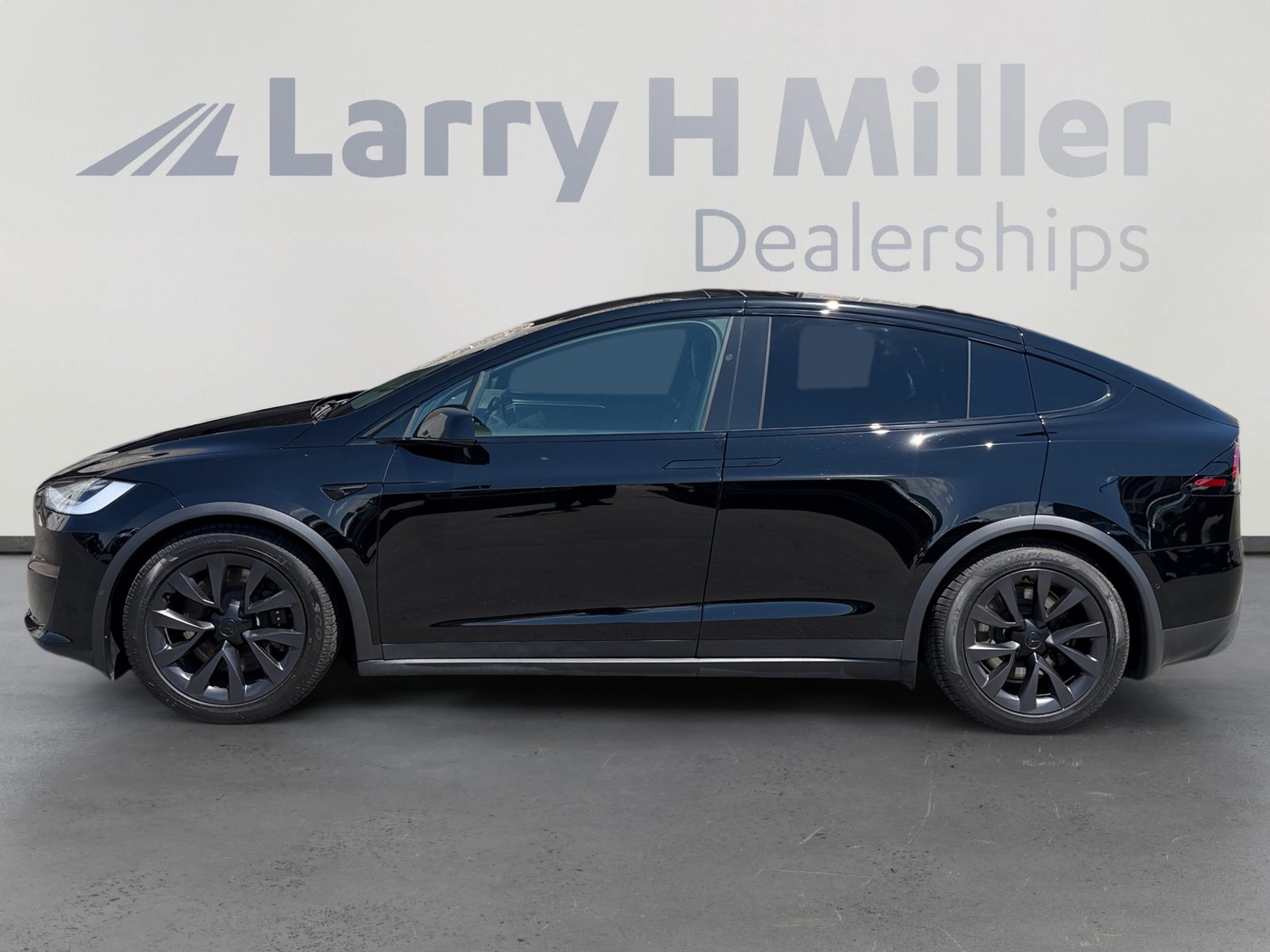 Used 2023 Tesla Model X Plaid with VIN 7SAXCBE63PF376317 for sale in Draper, UT