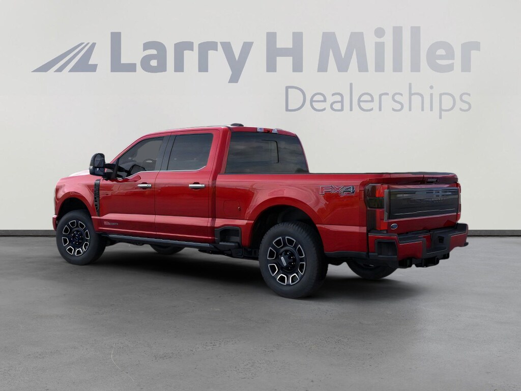 New 2026 Ford Super Duty F-350 SRW Platinum 4WD Crew Cab 6-3/4' Box V8 Engine