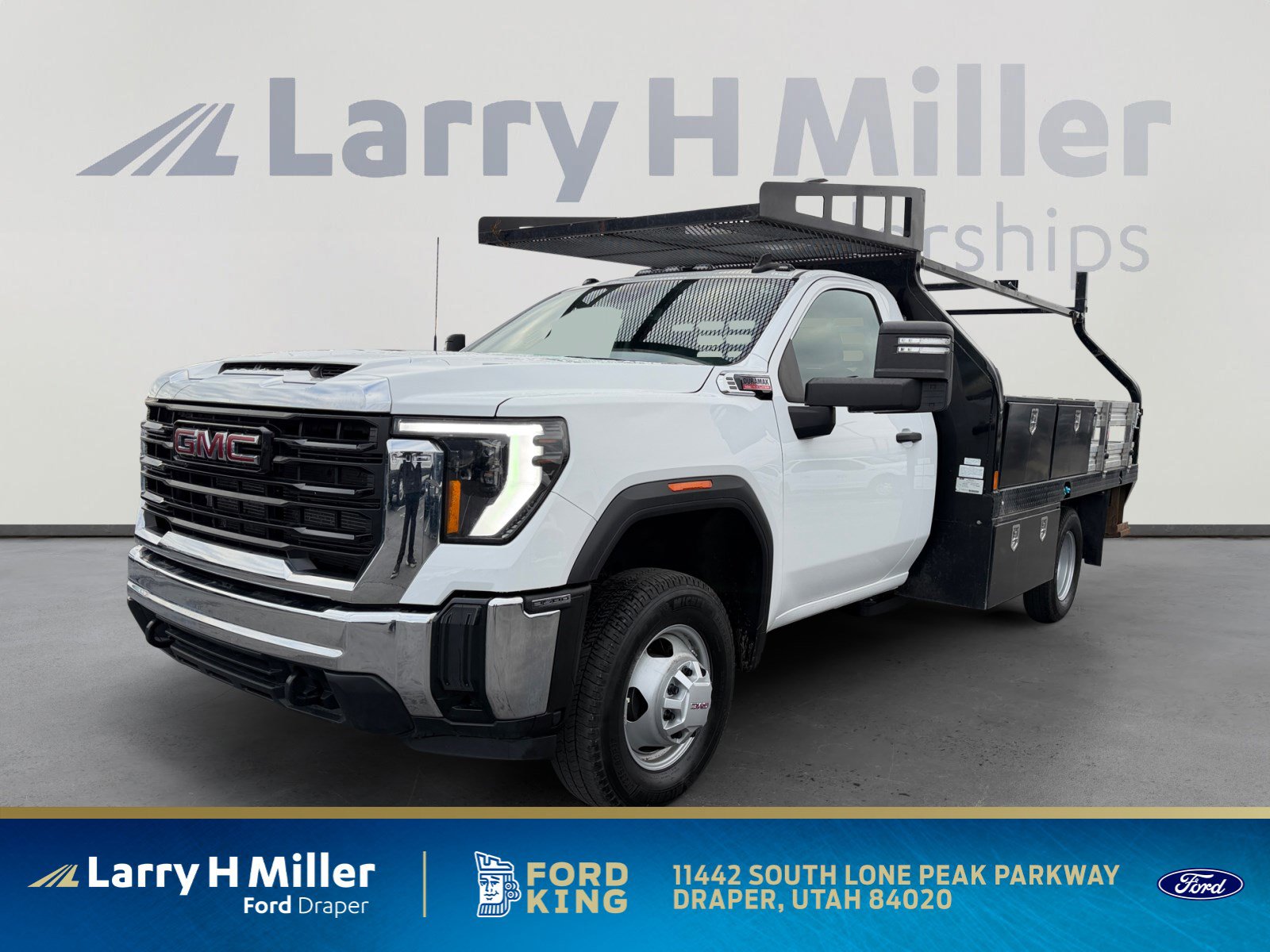 2024 GMC Sierra 3500 Chassis Cab Pro's photo