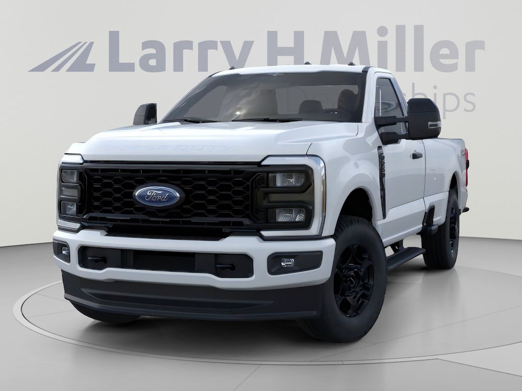 New 2026 Ford Super Duty F-250 SRW XL 4WD Reg Cab 8' Box V8 Engine