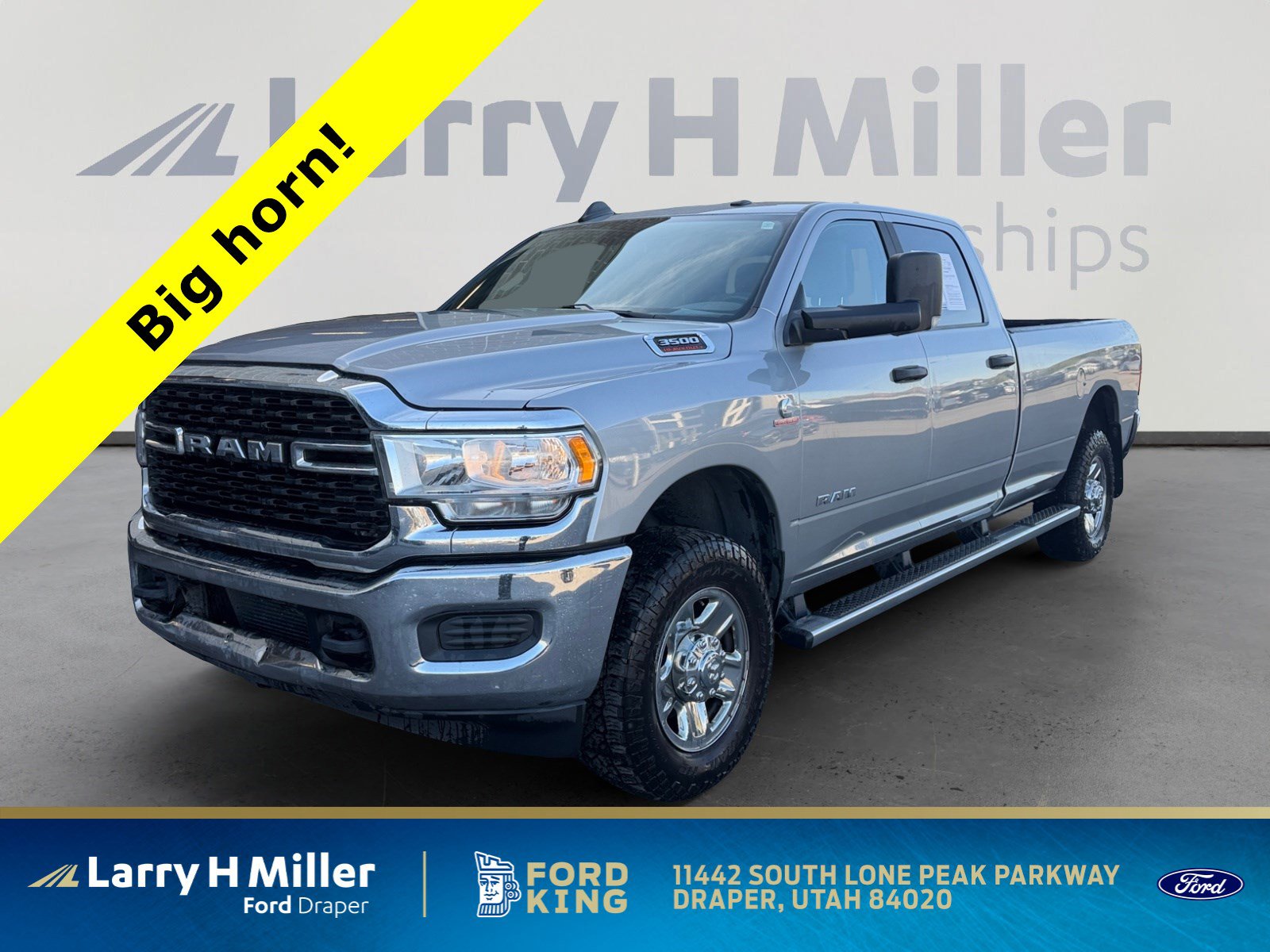 2022 RAM 3500 Big Horn 4X4 Crew Cab LWB's photo