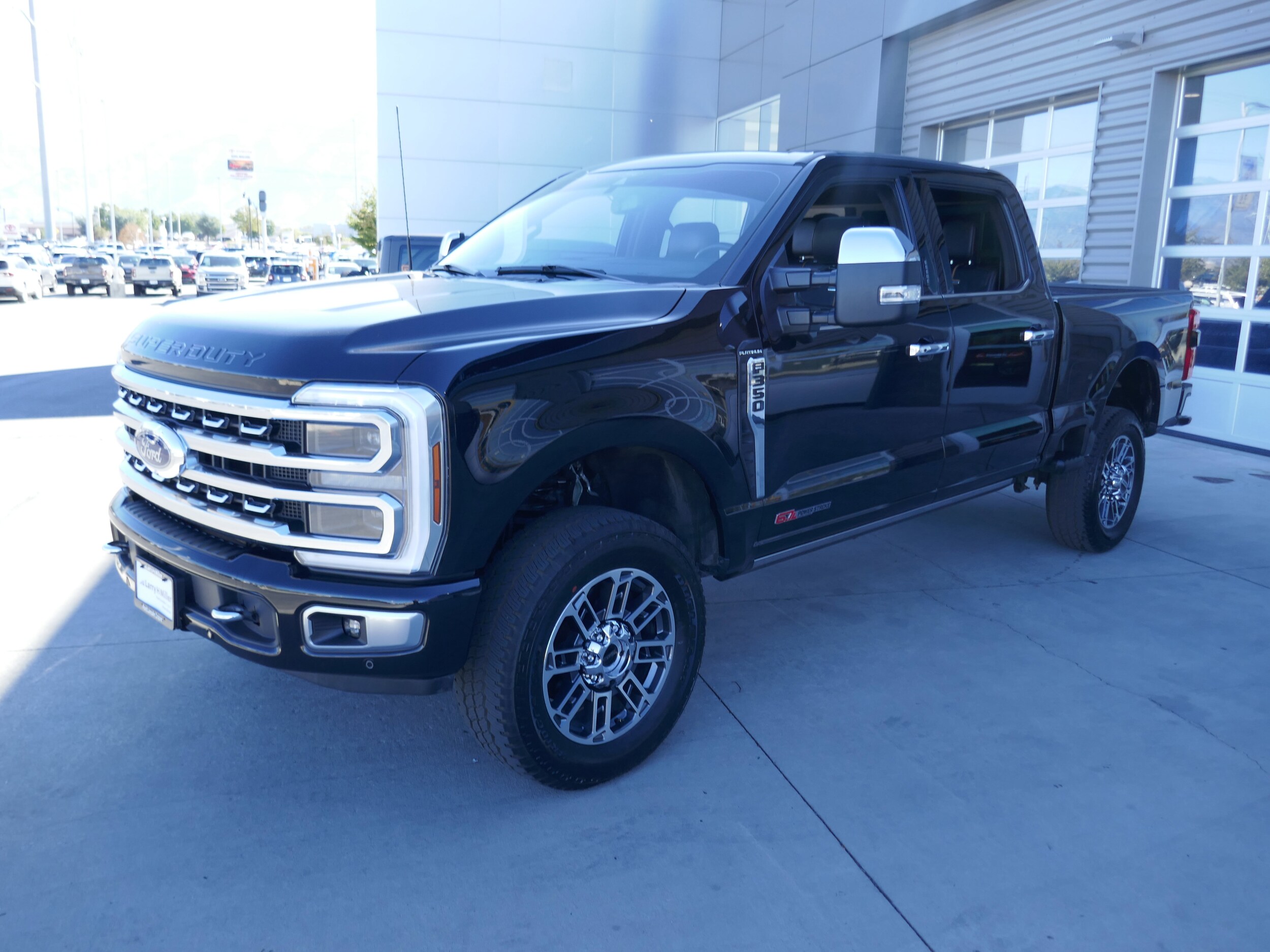 2024 Ford F-350 Platinum photo 4