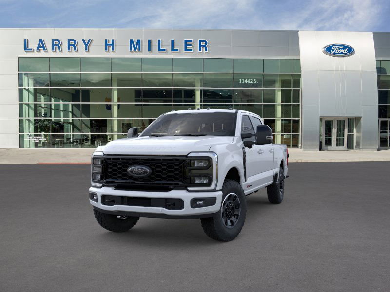 2026 Ford F-350 Lariat photo 2