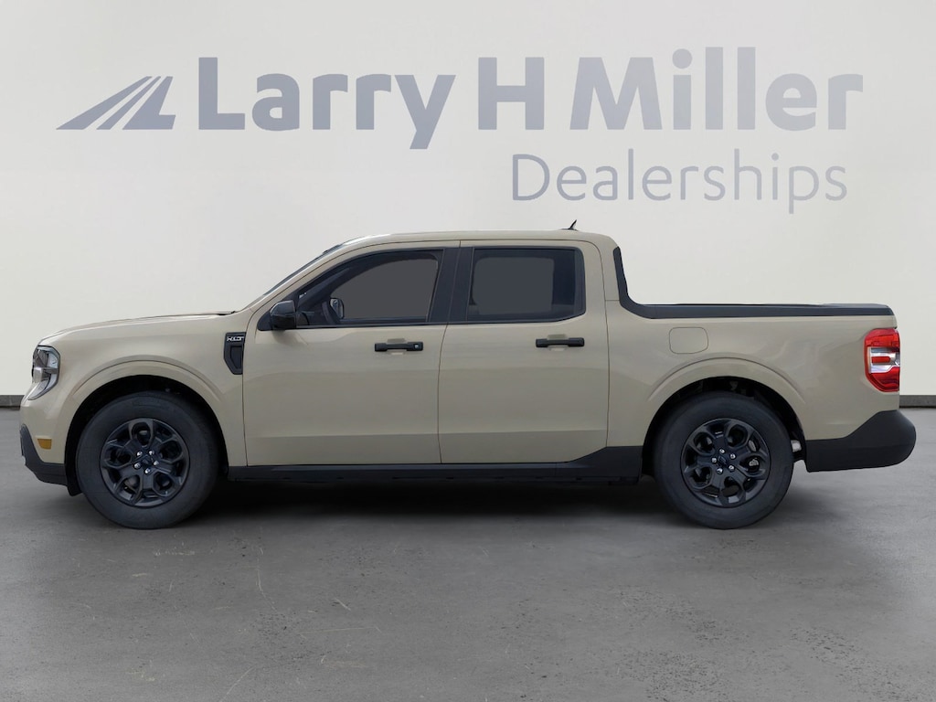 New 2025 Ford Maverick XLT AWD SuperCrew I4 Engine