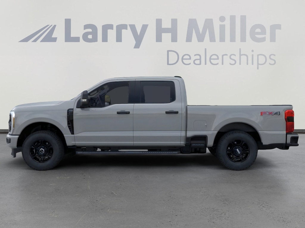 New 2026 Ford Super Duty F-350 SRW XL 4WD Crew Cab 6-3/4' Box V8 Engine