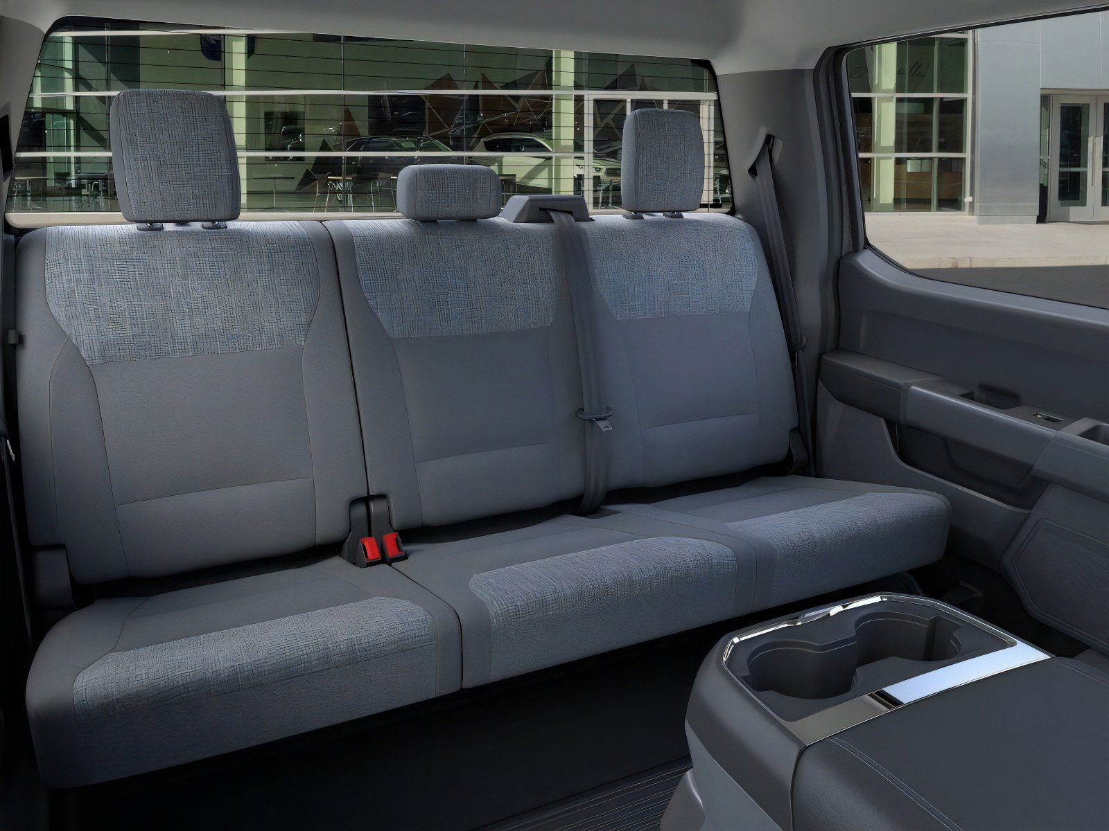 2025 Ford F-350 Super Duty Chassis Cab XLT - Photo 11