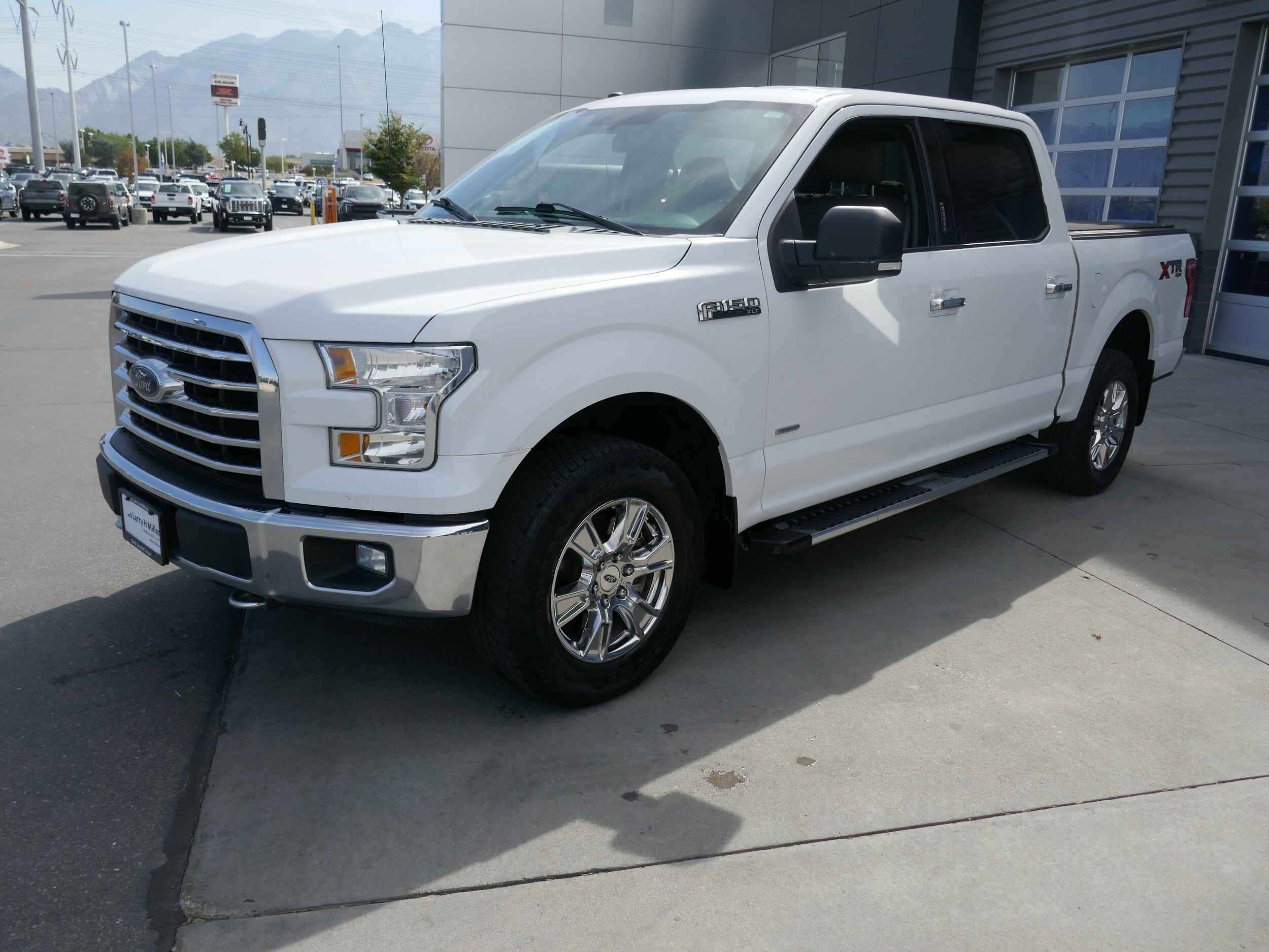 2017 Ford F-150 XLT photo 4