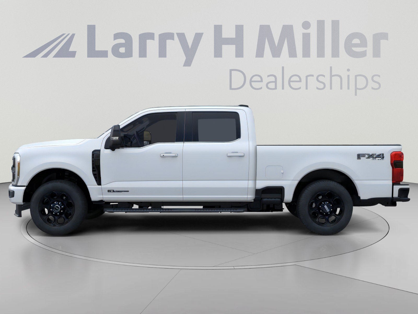 New 2026 Ford Super Duty F-350 SRW LARIAT 4WD Crew Cab 6-3/4' Box V8 Engine