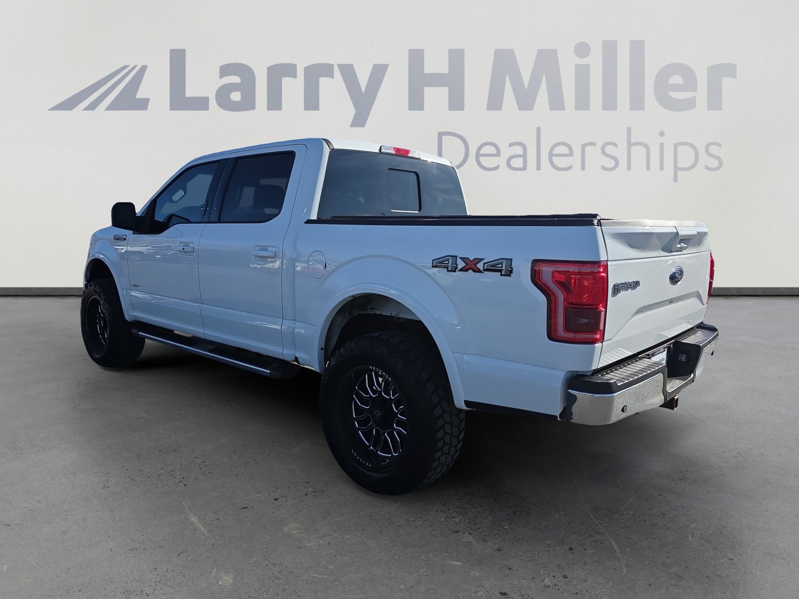 2016 Ford F-150 Lariat photo 3