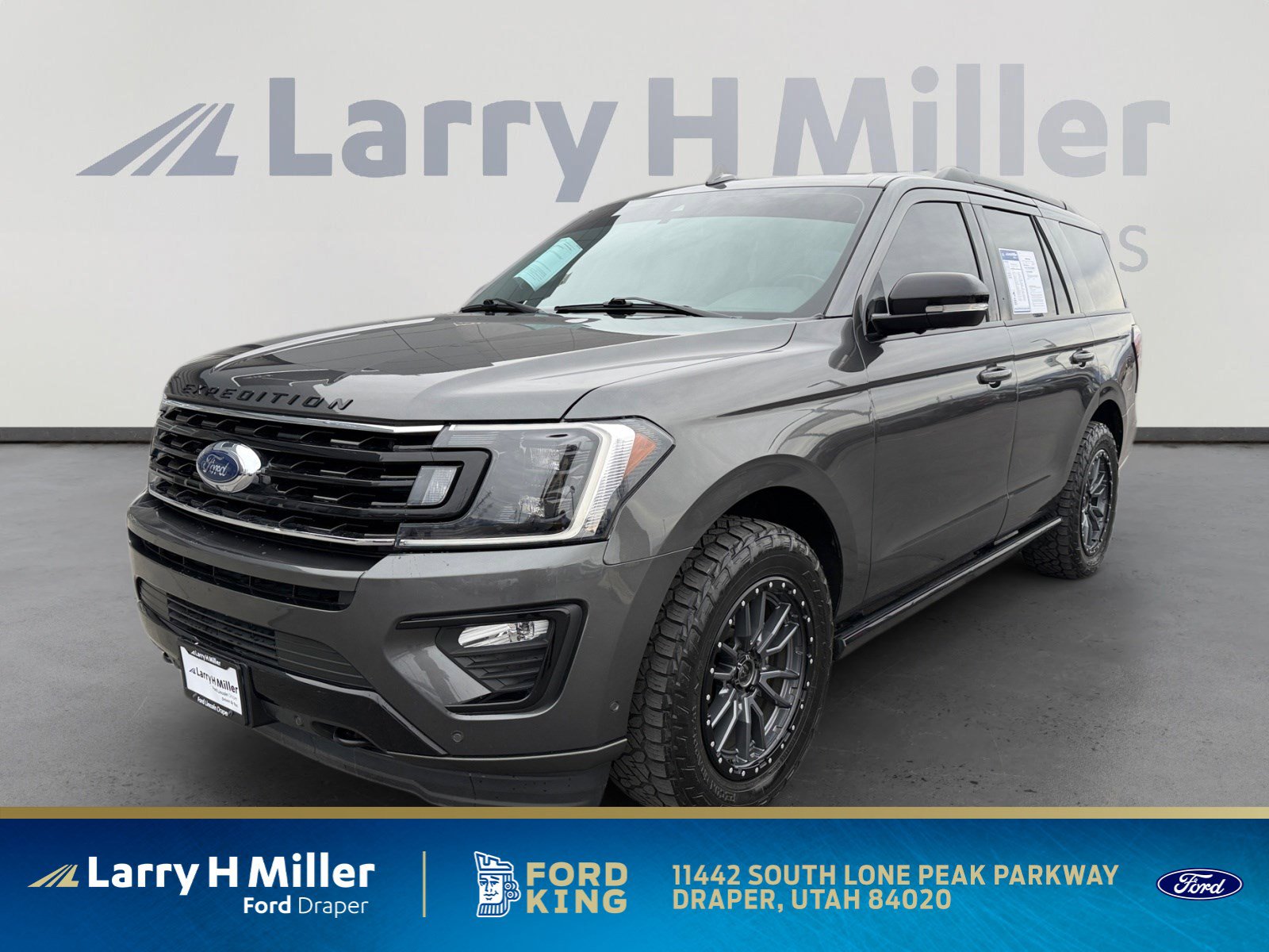 2020 Ford Expedition Limited's photo