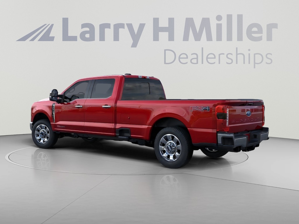 New 2026 Ford Super Duty F-350 SRW LARIAT 4WD Crew Cab 8' Box V8 Engine