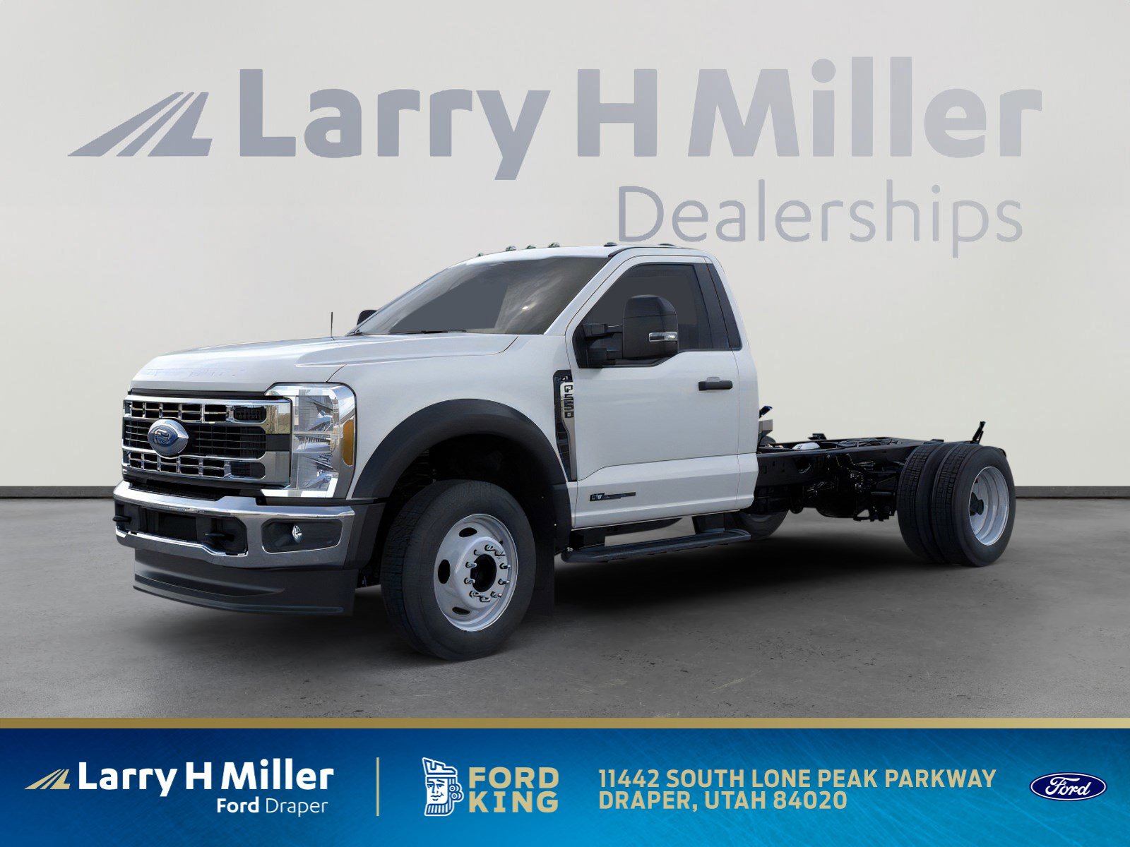 2025 Ford F-550 Super Duty Chassis Cab XL's photo