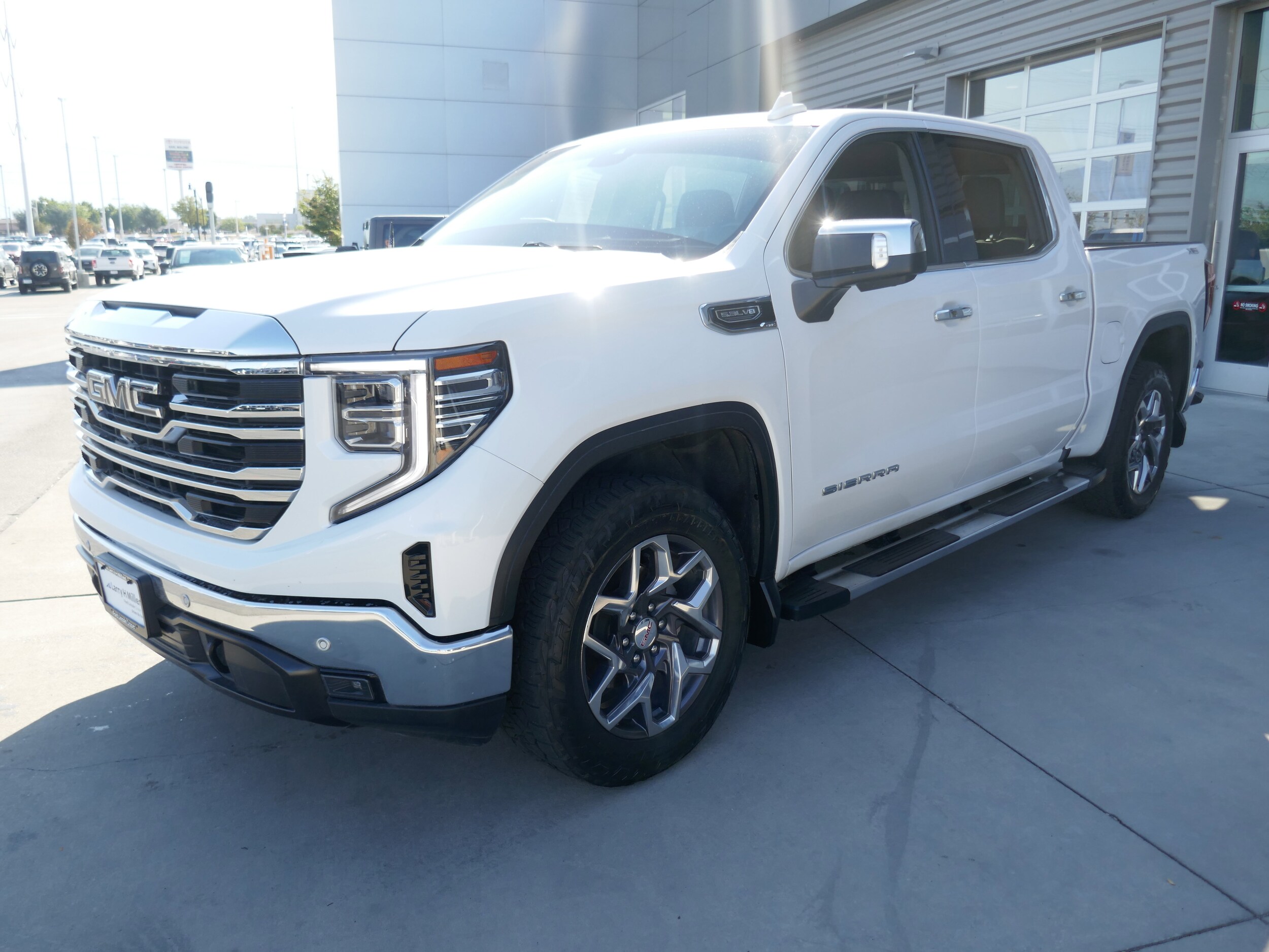 2023 Gmc Sierra 1500 SLT photo 4