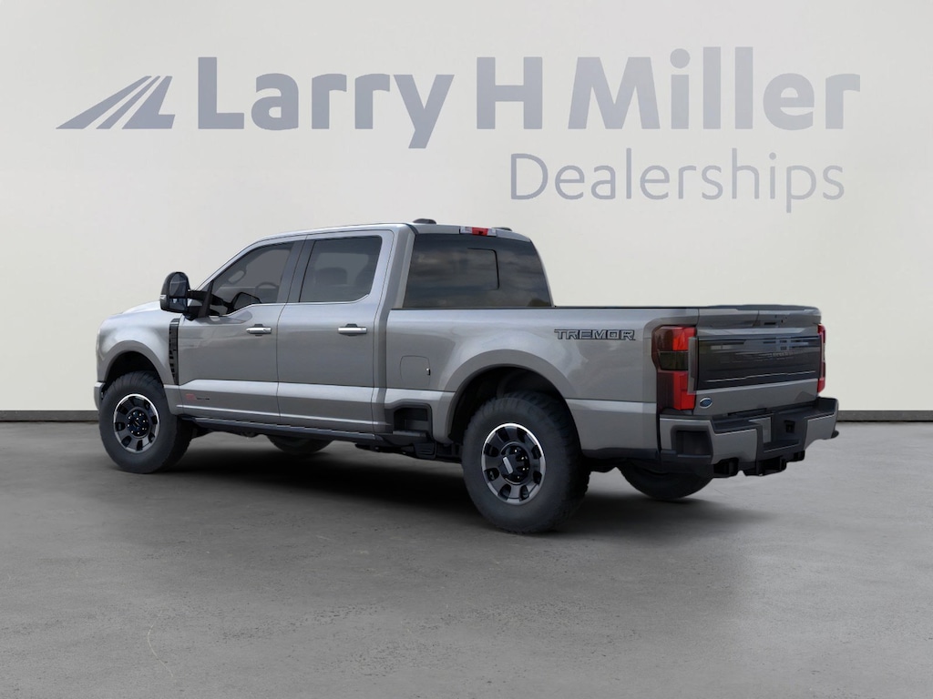 New 2026 Ford Super Duty F-350 SRW Platinum 4WD Crew Cab 6-3/4' Box V8 Engine