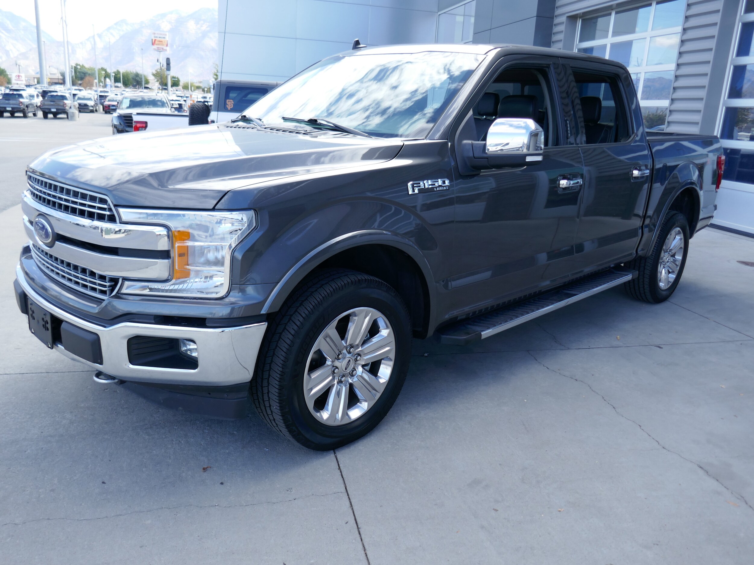2020 Ford F-150 Lariat photo 4