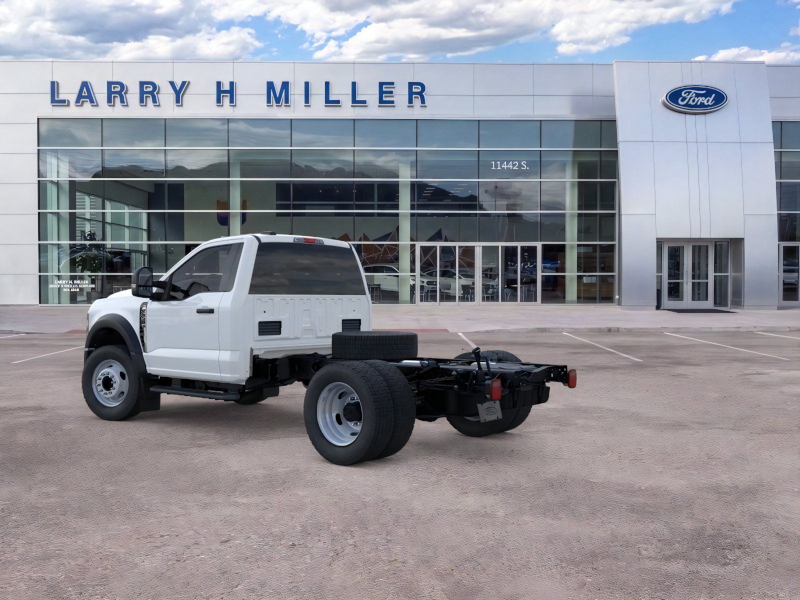 New 2026 Ford Super Duty F-550 DRW XL 4WD Reg Cab 145" WB 60" CA V8 Engine