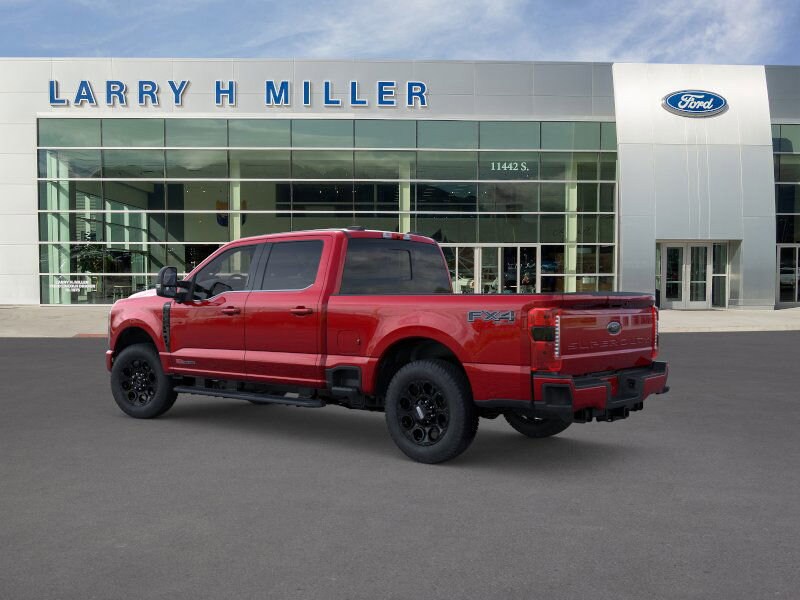 2025 Ford F-350 Lariat photo 4