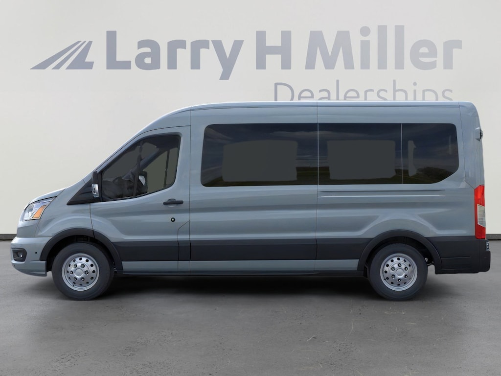 New 2025 Ford Transit Passenger Wagon XLT T-350 148" Med Roof AWD V6 Engine