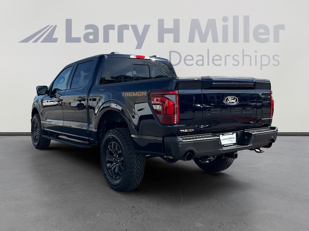 New 2025 Ford F-150 Tremor 4WD SuperCrew 5-1/2' Box V6 Engine