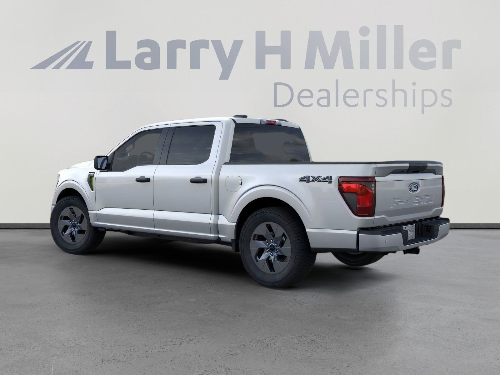 2025 Ford F-150 STX photo 4