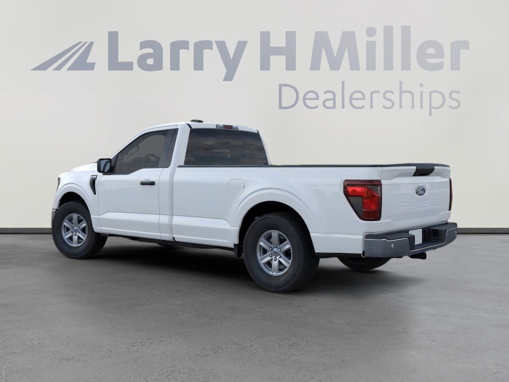 New 2025 Ford F-150 XL 2WD Reg Cab 8' Box V6 Engine