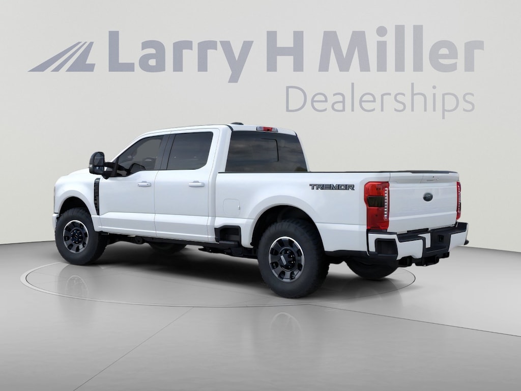 New 2026 Ford Super Duty F-250 SRW LARIAT 4WD Crew Cab 6-3/4' Box V8 Engine