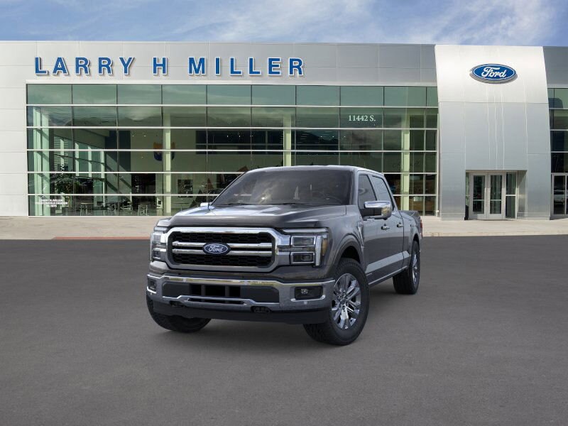2025 Ford F-150 Lariat photo 2