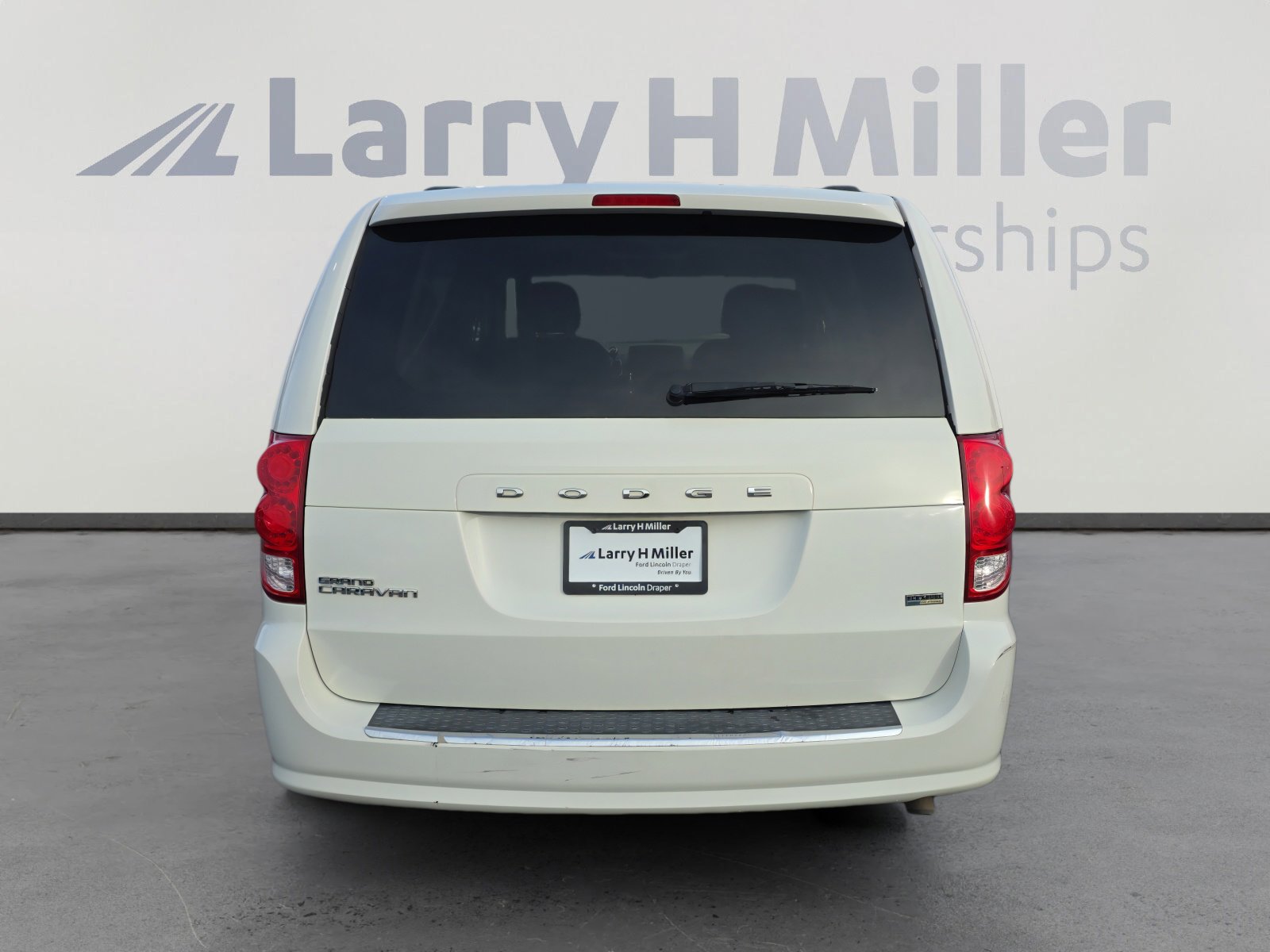 2011 Dodge Grand Caravan Mainstreet photo 3