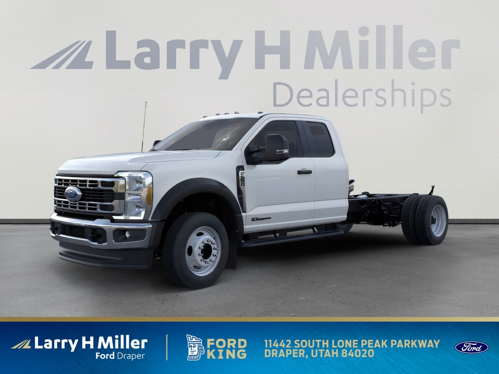 2026 Ford F-550 Super Duty Chassis Cab XL's photo