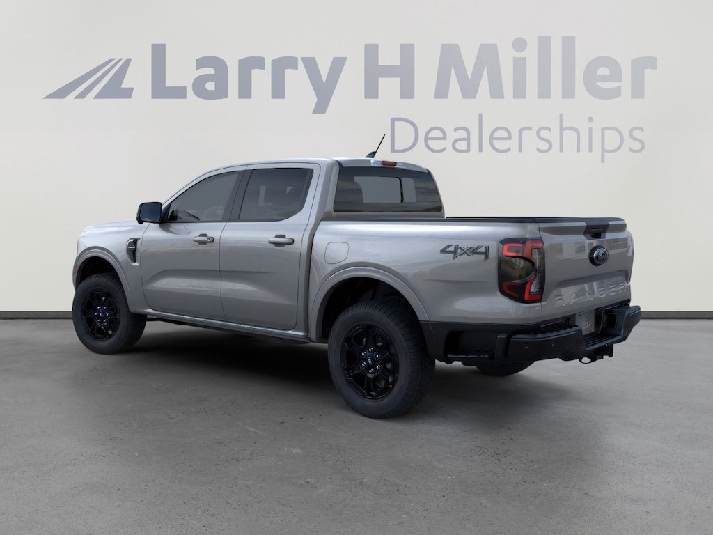 New 2025 Ford Ranger LARIAT 4WD SuperCrew 5' Box I4 Engine