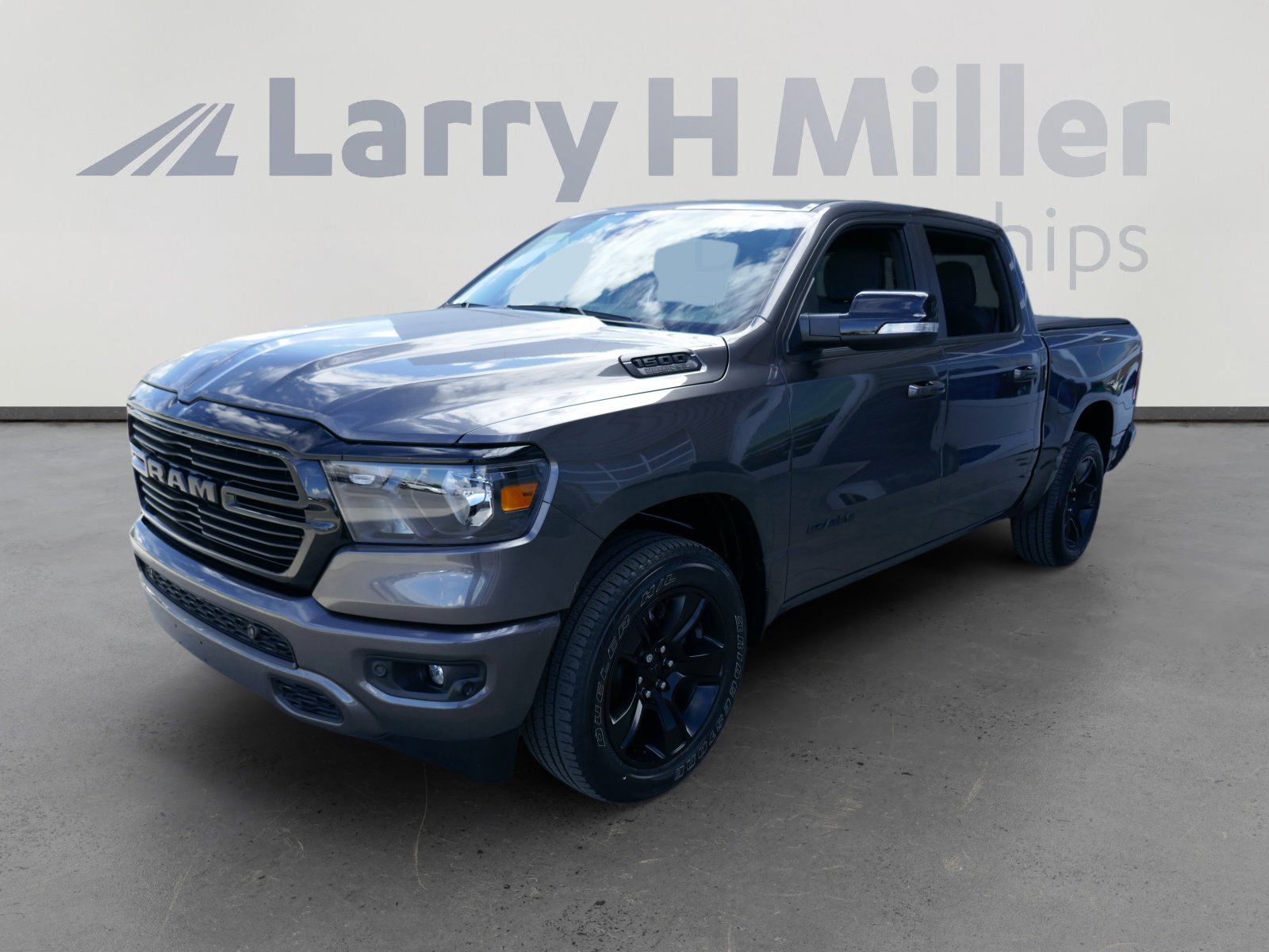 2020 Ram 1500 Laramie photo 4