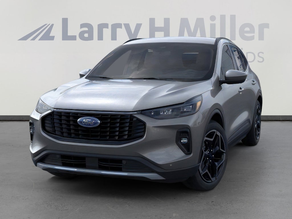 New 2026 Ford Escape Platinum AWD I4 Engine