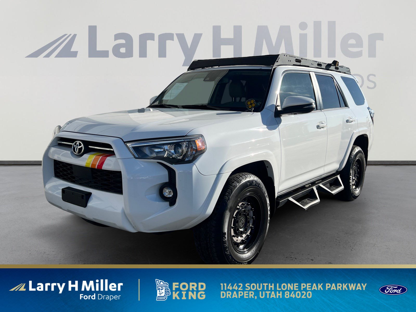 2023 Toyota 4Runner SR5 Premium's photo