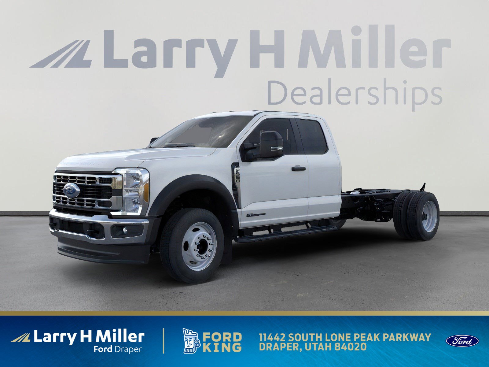 2025 Ford F-550 Super Duty Chassis Cab XL's photo