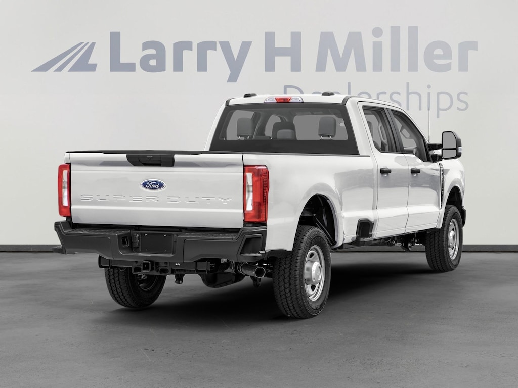 New 2026 Ford Super Duty F-350 SRW XL 4WD Crew Cab 8' Box V8 Engine