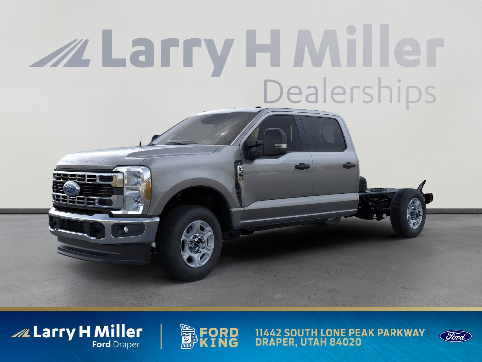 2025 Ford F-350 Super Duty Chassis Cab XLT's photo