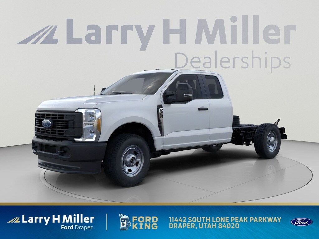 New 2026 Ford Super Duty F-350 SRW XL 4WD SuperCab 168" WB 60" CA V8 Engine