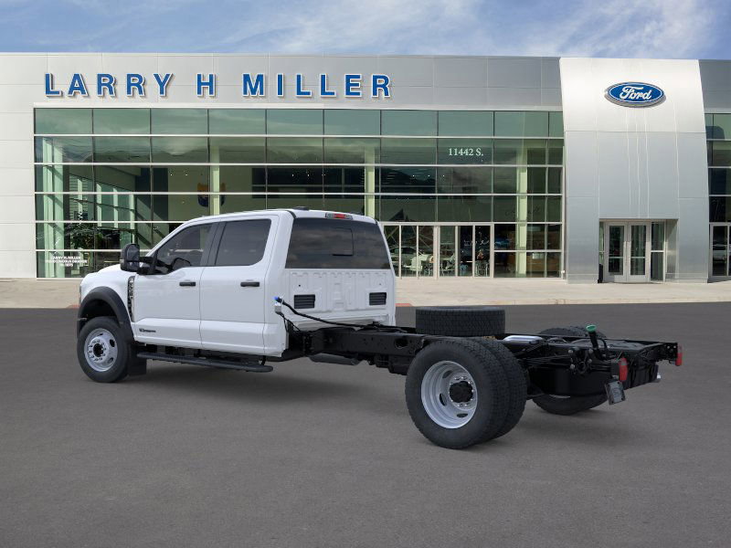 2026 Ford F-550 XL photo 4