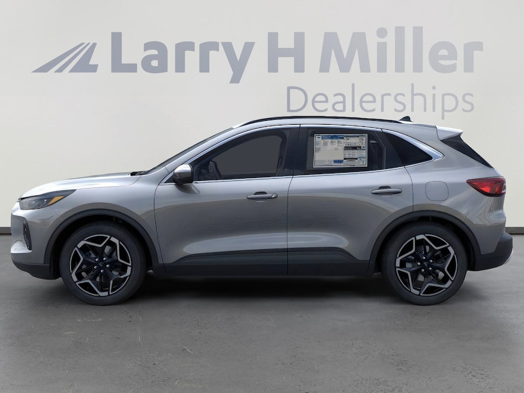 New 2026 Ford Escape Platinum AWD I4 Engine