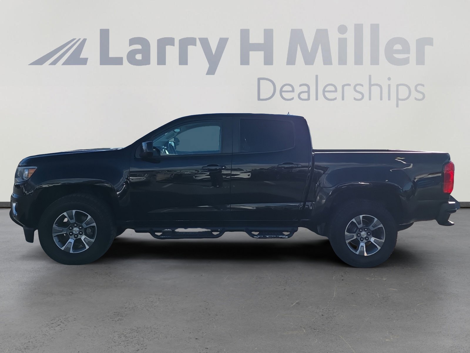 Used 2018 Chevrolet Colorado Z71 with VIN 1GCGTDENXJ1232750 for sale in Draper, UT