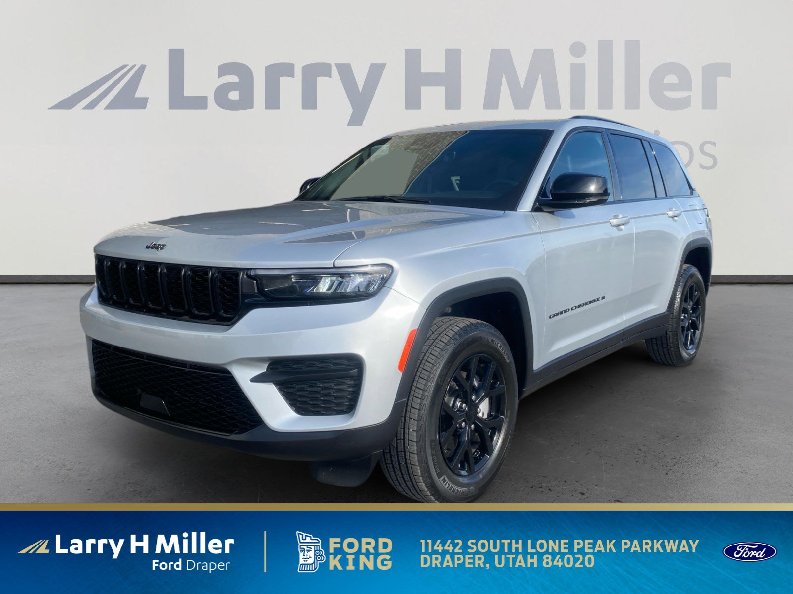 2025 Jeep Grand Cherokee Altitude X 4x4's photo
